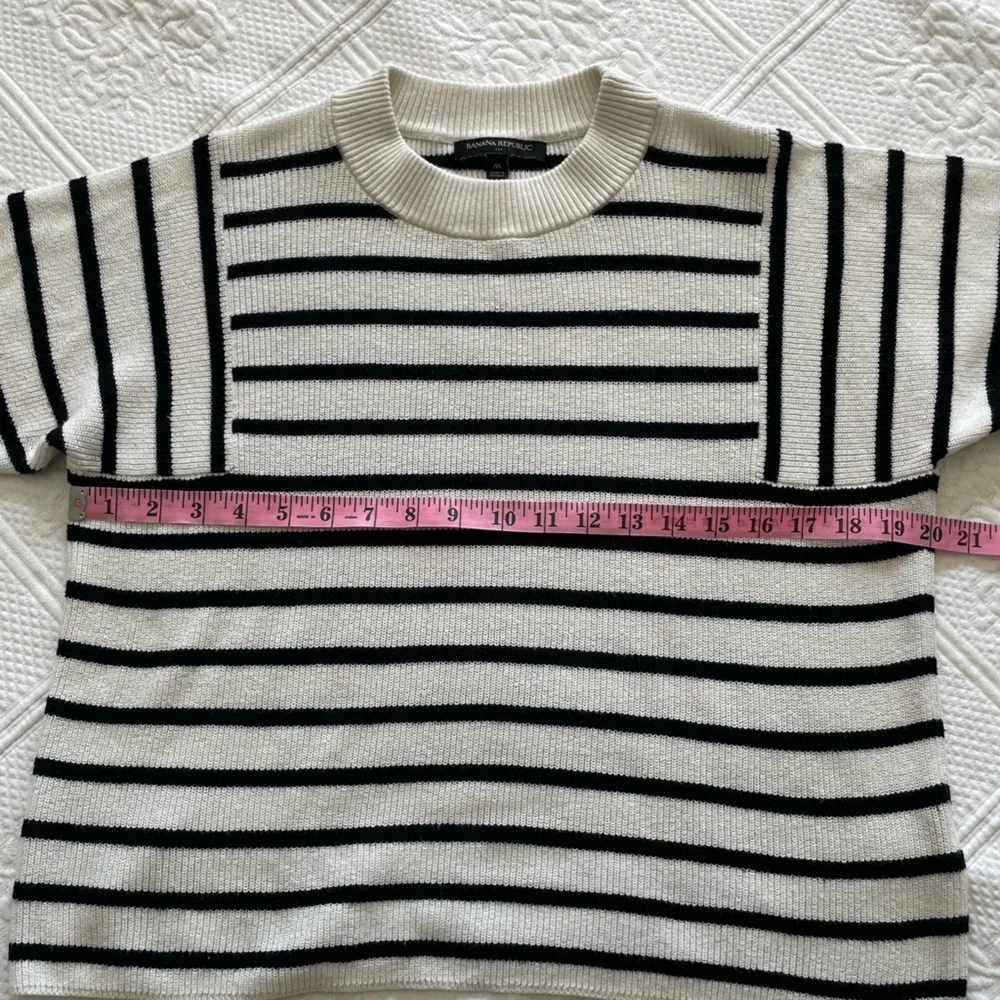 Banana Republic Crewneck Ribbed Striped Sweater Merino Wool Blend Cream Black M - Picture 12 of 14